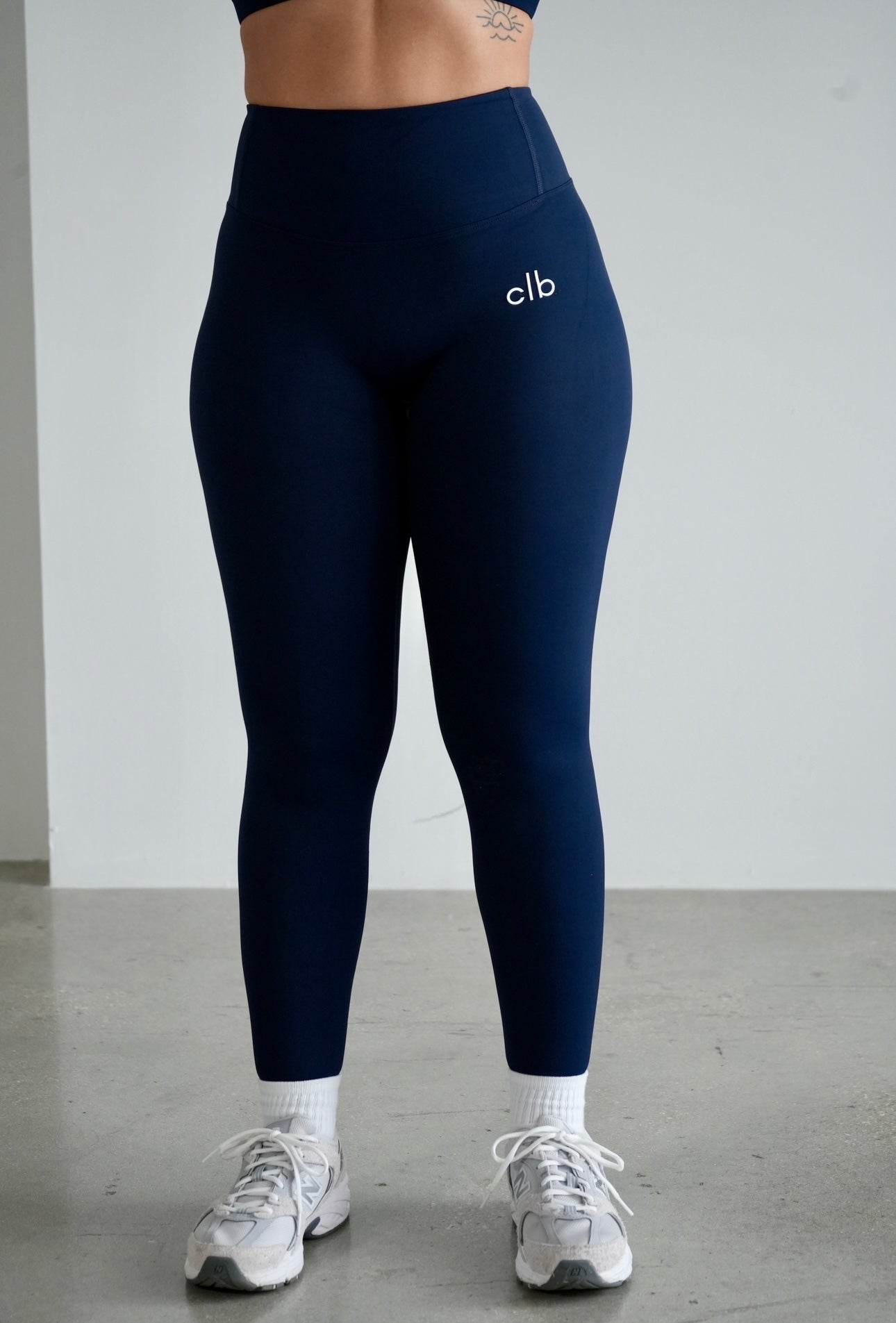 Navy Blue Essential Leggings